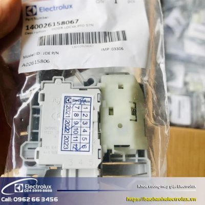 Phụ kiện khóa vương máy giặt Electrolux Uy tín, bảo vệ an toàn vận hành, phù hợp nhiều dòng máy giặt Electrolux.