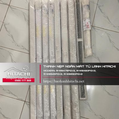 Thanh nẹp ngắn mát tủ lạnh Hitachi, phụ kiện lắp đặt tủ lạnh hiện đại, phù hợp các dòng R-WB473PGV2, R-WB480PGV2, R-WB545PGV2, R-WB550PGV2, giúp giữ nhiệt tối ưu, lắp đặt dễ dàng, bảo vệ thiết bị lạnh.